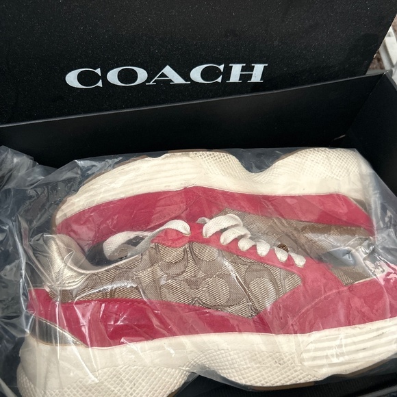 Coach Shoes Coach C152 Tech Runner Sneakers